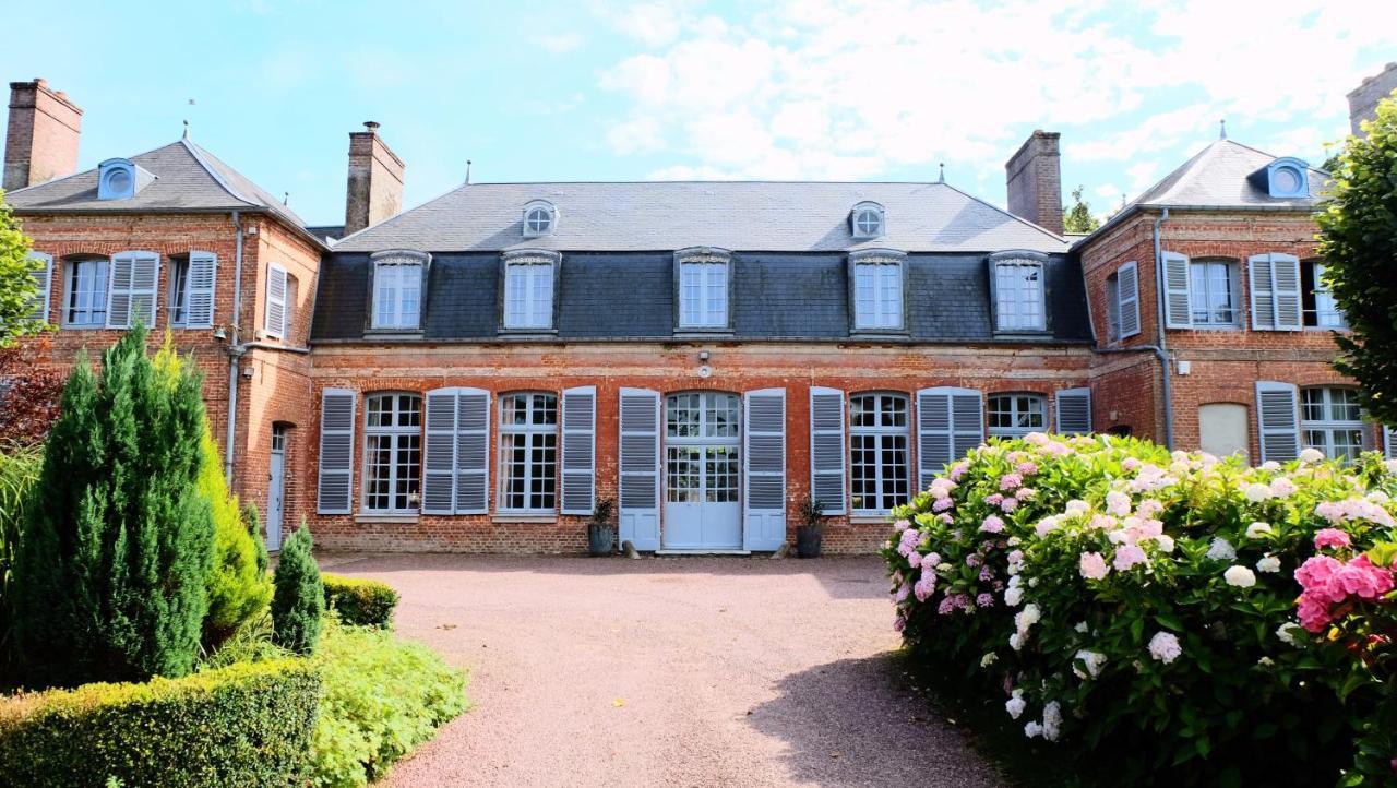 Chateau D'Aigneville Exterior photo